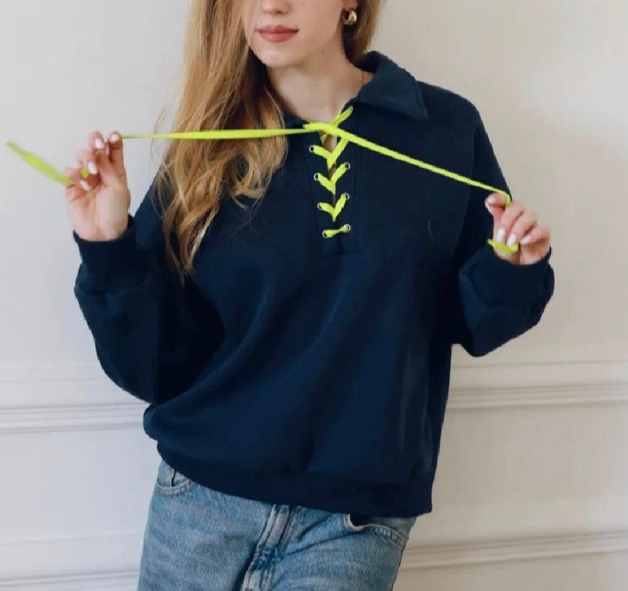 Jess Navy Sweatshirt