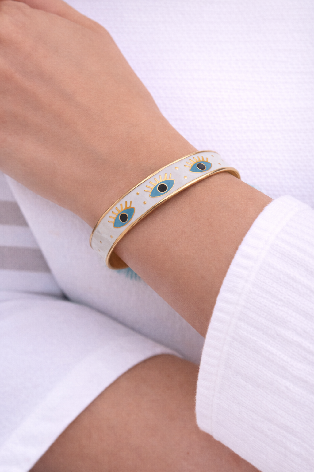 Eye Cuff Bracelet